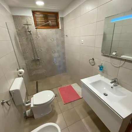 Fio's Konukevi Hvar Town