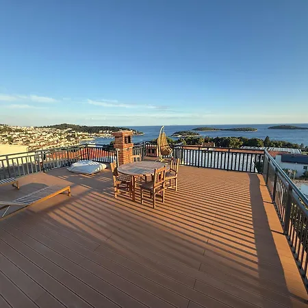 Gæstehus Fio's Hvar Town